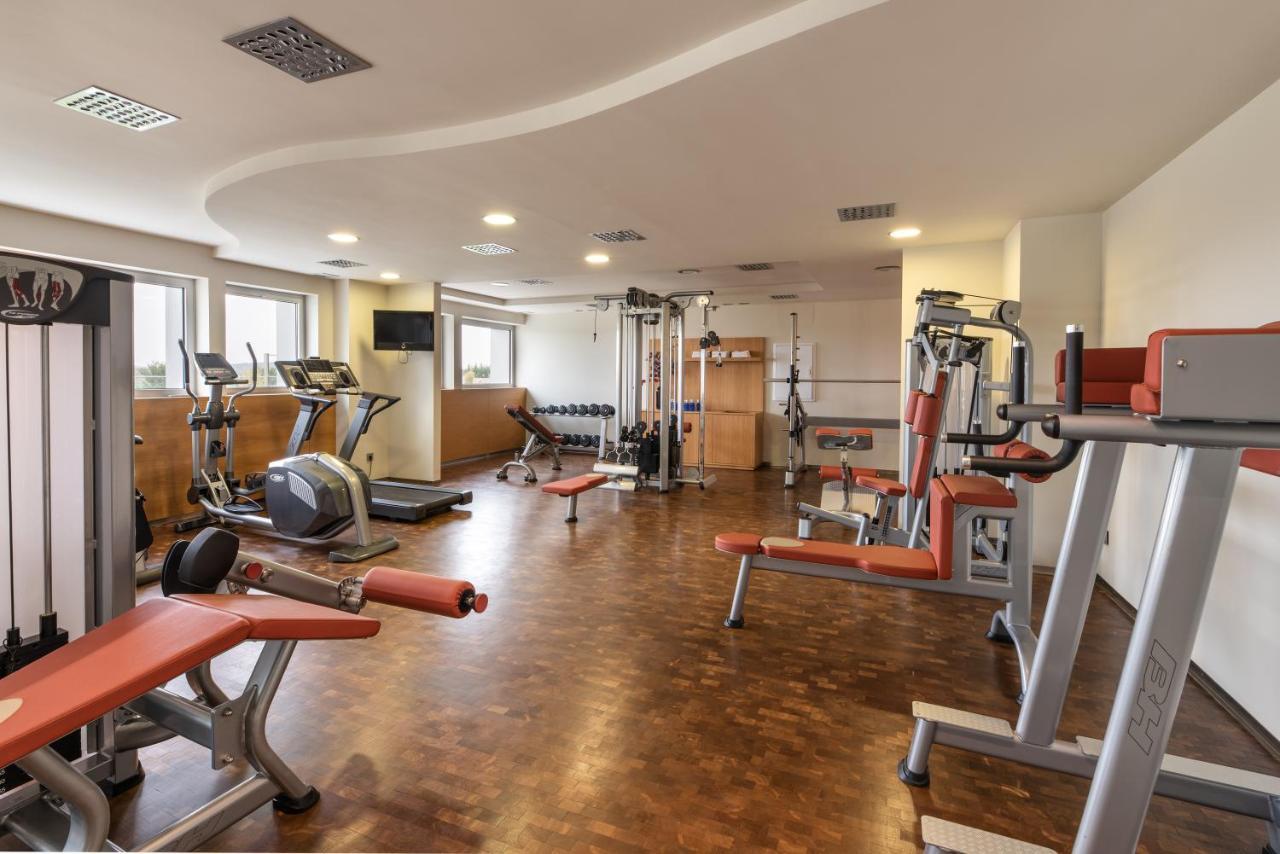Valbusenda Hotel Bodega & Spa โตโร ภายนอก รูปภาพ