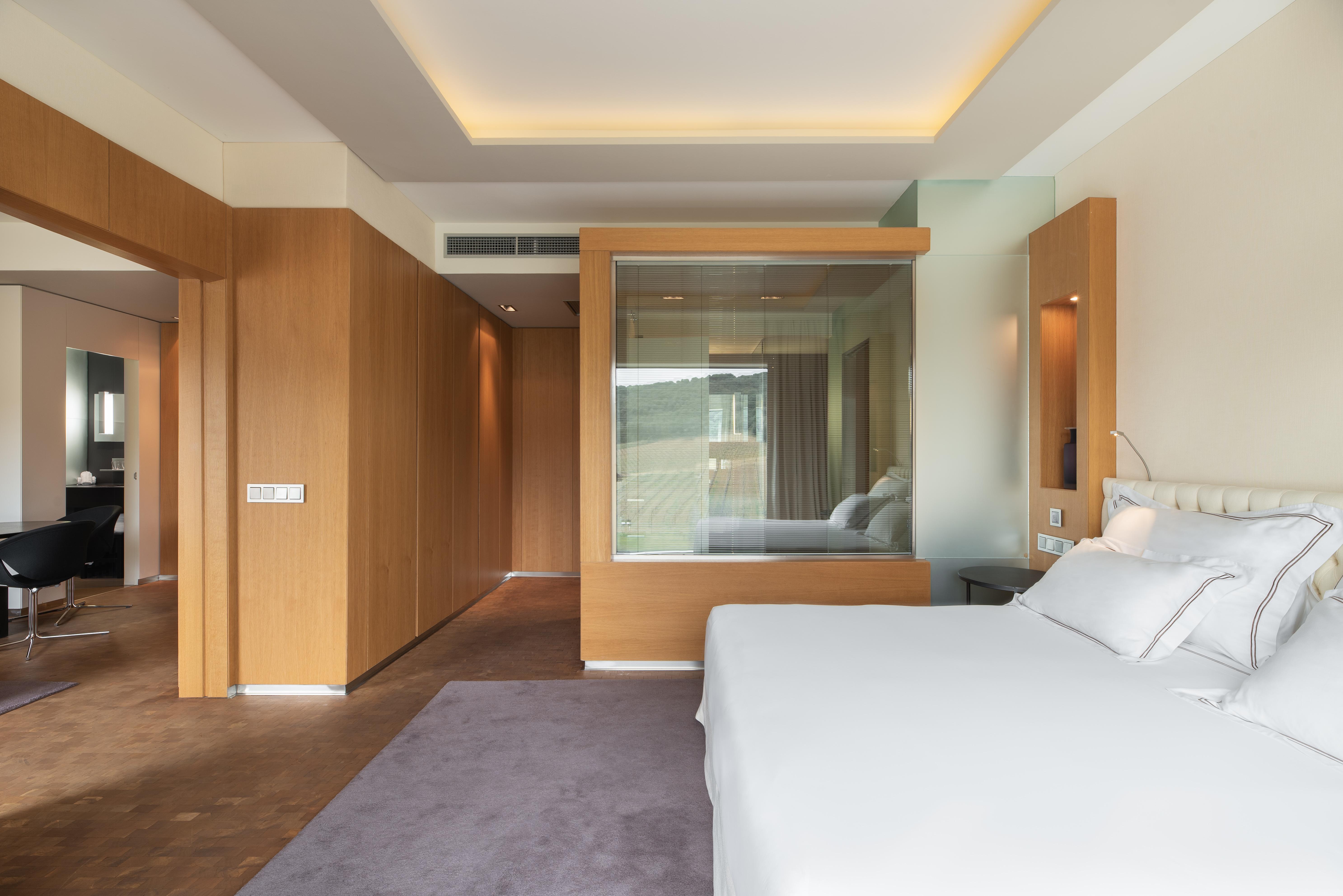 Valbusenda Hotel Bodega & Spa โตโร ภายนอก รูปภาพ